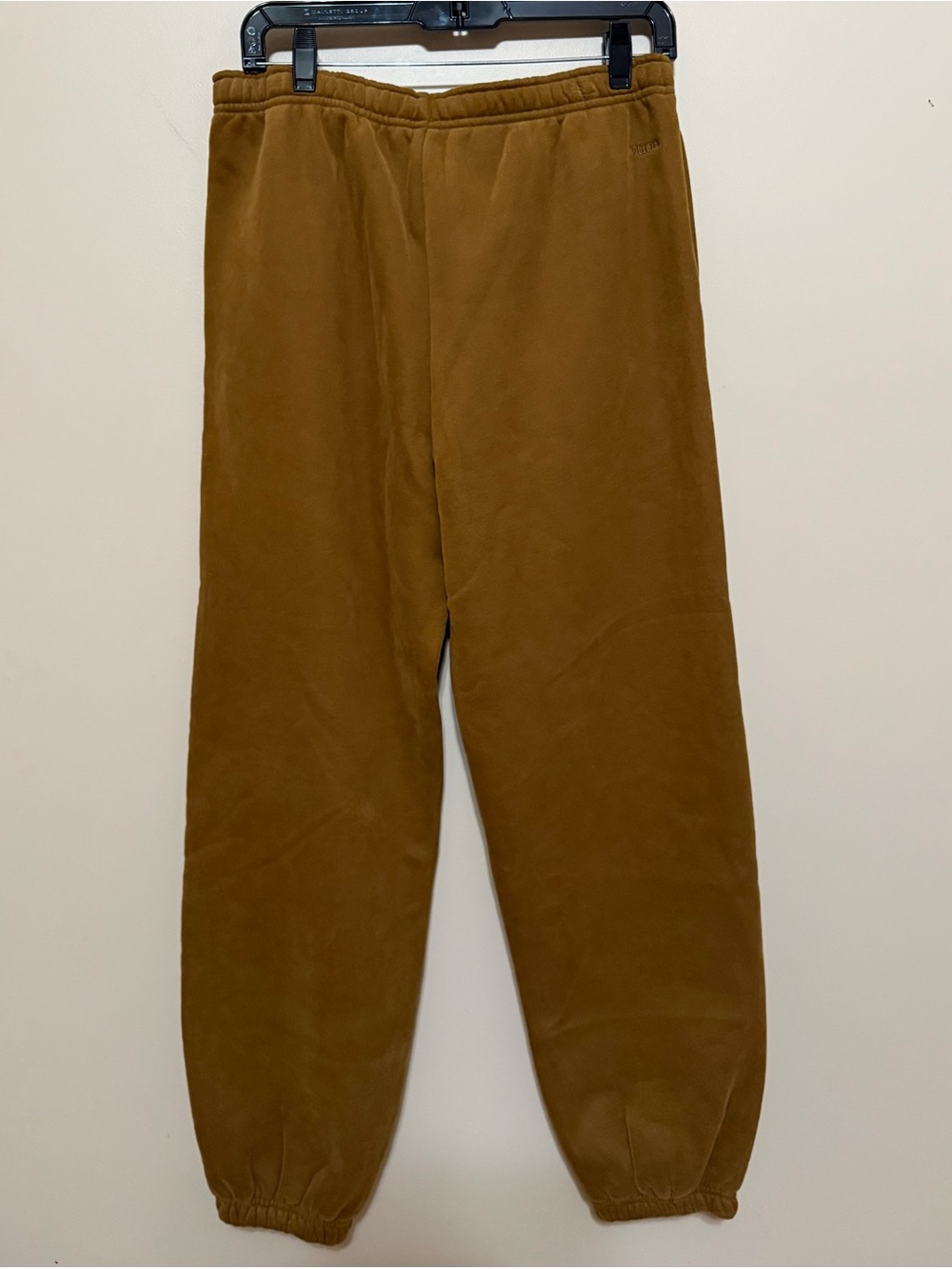NWT VUORI Women’s Restore Classic Sweatpants in Color Rum Sz M - Picture 5 of 10